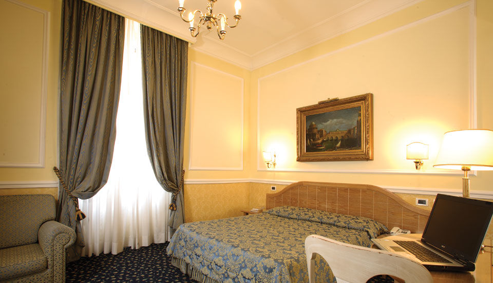 Giglio Dell'opera Hotell